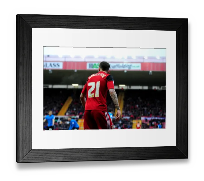 Framed Print : Bristol City's Paul Anderson in Action during the Npower Championship Match against Nottingham Forest, 2013