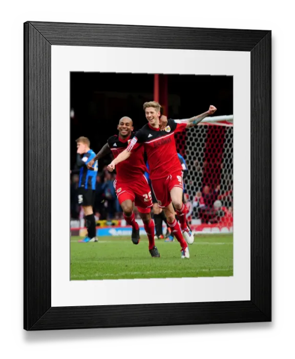 Framed Print : Bristol City: Stead and Elliott's Thrilling Goal Celebration vs Barnsley, Npower Championship 2013 Framed Print : Bristol City: Stead and Elliott's Thrilling Goal Celebration vs Barnsley, Npower Championship 2013