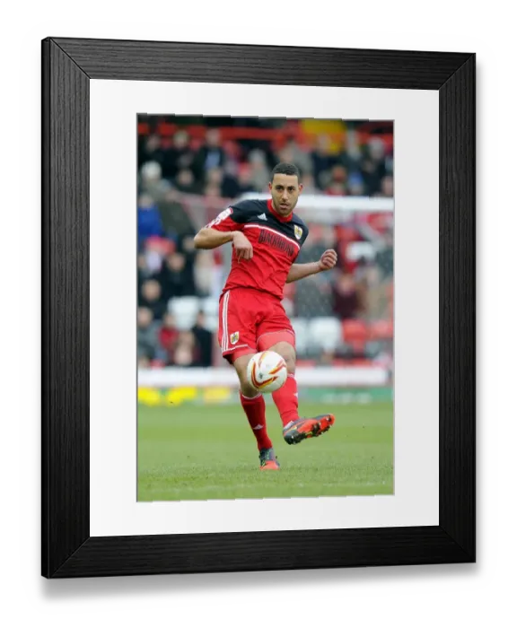 Framed Print : Bristol City's Lewin Nyatanga in Action during Bristol City vs Barnsley, Npower Championship (February 23, 2013) - Ashton Gate Framed Print : Bristol City's Lewin Nyatanga in Action during Bristol City vs Barnsley, Npower Championship (February 23, 2013) - Ashton Gate