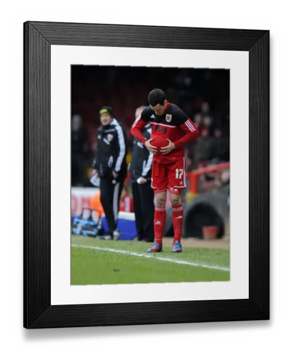 Framed Print : Bristol City vs Barnsley: Greg Cunningham in Action during Npower Championship Match at Ashton Gate, 2013