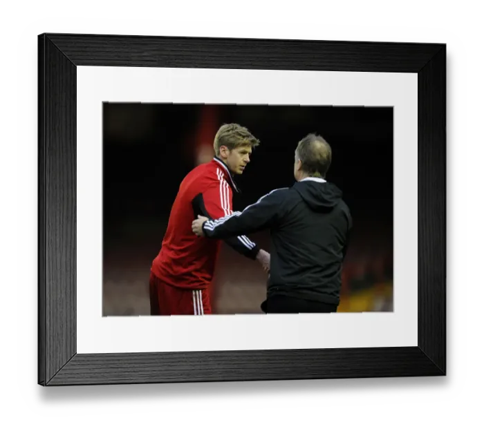 Framed Print : Sean O'Driscoll Congratulates Jon Stead: Bristol City's Npower Championship Victory Over Barnsley (23 / 02 / 2013) Framed Print : Sean O'Driscoll Congratulates Jon Stead: Bristol City's Npower Championship Victory Over Barnsley (23 / 02 / 2013)