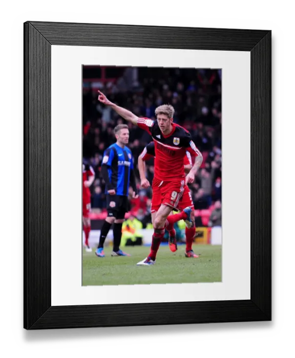 Framed Print : Bristol City's Jon Stead Celebrates Goal Against Barnsley, Npower Championship 2013 Framed Print : Bristol City's Jon Stead Celebrates Goal Against Barnsley, Npower Championship 2013