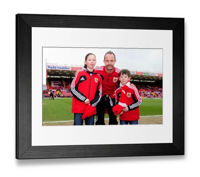 Framed Print : Bristol City: First Game Memories - Louis Carey Surprises Young Fans with Caps vs Barnsley (February 2013) Framed Print : Bristol City: First Game Memories - Louis Carey Surprises Young Fans with Caps vs Barnsley (February 2013)