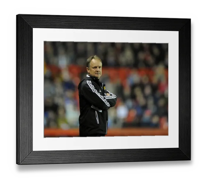 Framed Print : Sean O'Driscoll Leads Bristol City in Npower Championship Match Against Brighton and Hove Albion (05 / 03 / 2013) Framed Print : Sean O'Driscoll Leads Bristol City in Npower Championship Match Against Brighton and Hove Albion (05 / 03 / 2013)