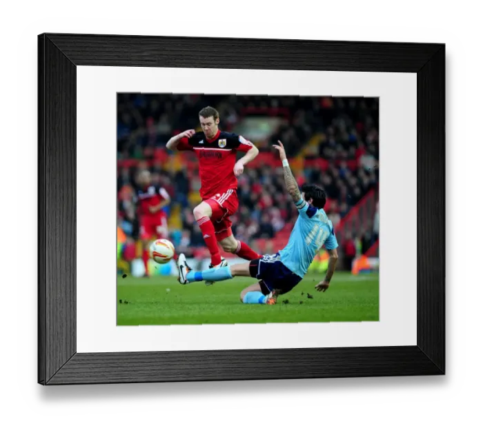 Framed Print : Bristol City vs Middlesbrough: Pearson vs Williams Clash in Npower Championship Match Framed Print : Bristol City vs Middlesbrough: Pearson vs Williams Clash in Npower Championship Match