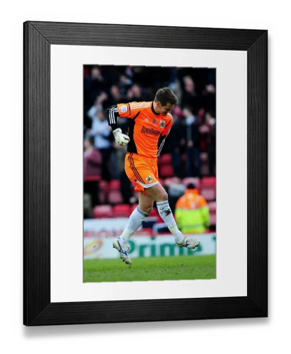 Framed Print : Double the Joy: Tom Heaton and Steven Davies Euphoric Goal Celebration, Bristol City vs. Middlesbrough (2013)