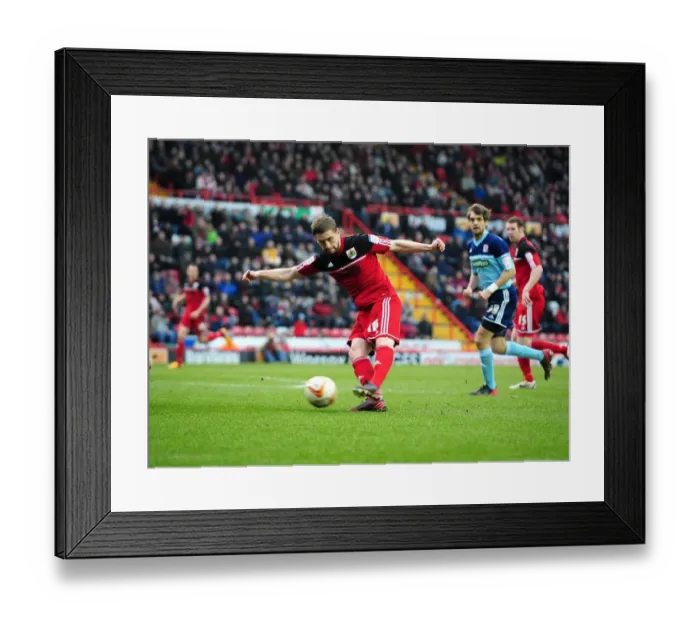 Framed Print : Bristol City's Steven Davies Scores Second Goal vs. Middlesbrough in 2013 Championship Match Framed Print : Bristol City's Steven Davies Scores Second Goal vs. Middlesbrough in 2013 Championship Match