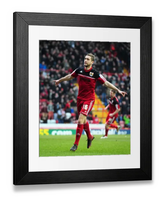 Framed Print : Steven Davies Double: Bristol City Leads Middlesbrough 2-0 in Npower Championship