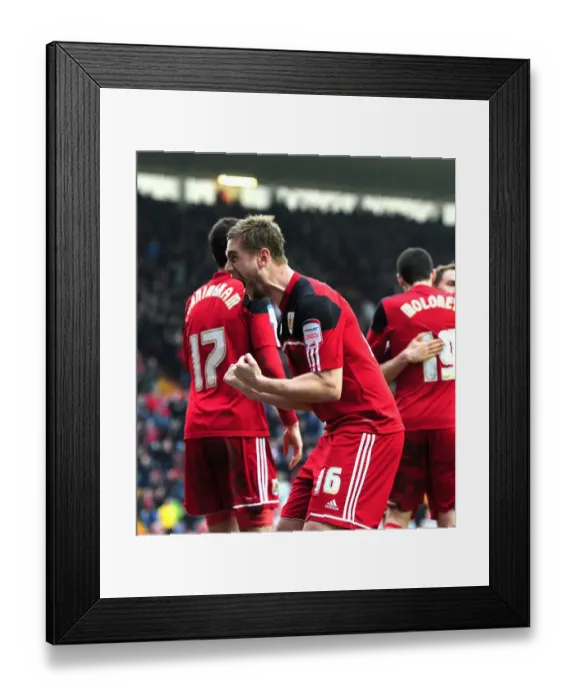 Framed Print : Bristol City's Steven Davies Scores Brace: 2-0 Lead Over Middlesbrough in Npower Championship (09-03-2013)