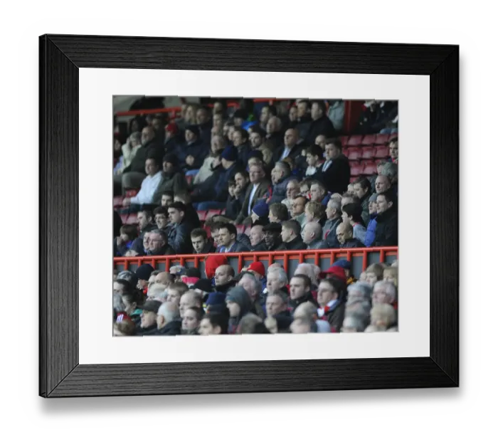 Framed Print : Bristol City vs Middlesbrough Npower Championship Clash at Ashton Gate - March 9, 2013 Framed Print : Bristol City vs Middlesbrough Npower Championship Clash at Ashton Gate - March 9, 2013