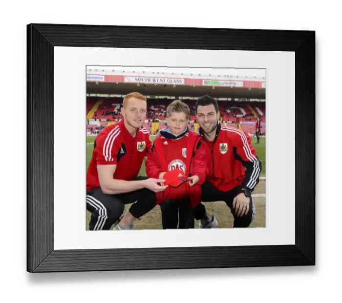 Framed Print : The Showdown: Bristol City vs Middlesbrough - Season 12-13 Framed Print : The Showdown: Bristol City vs Middlesbrough - Season 12-13
