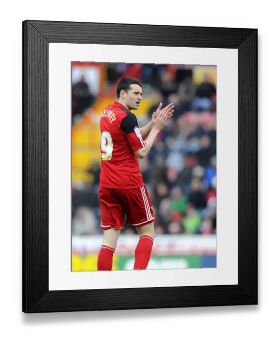 Framed Print : Brendan Moloney in Action: Bristol City vs Sheffield Wednesday, Npower Championship, April 1, 2013 Framed Print : Brendan Moloney in Action: Bristol City vs Sheffield Wednesday, Npower Championship, April 1, 2013