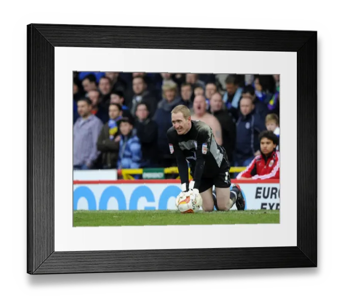 Framed Print : Chris Kirkland in Action: Bristol City vs Sheffield Wednesday, Npower Championship 2013 - Ashton Gate Framed Print : Chris Kirkland in Action: Bristol City vs Sheffield Wednesday, Npower Championship 2013 - Ashton Gate