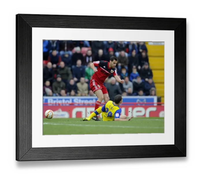 Framed Print : Dramatic Goal-line Save: Giles Coke Denies Sam Baldock for Bristol City against Sheffield Wednesday Framed Print : Dramatic Goal-line Save: Giles Coke Denies Sam Baldock for Bristol City against Sheffield Wednesday