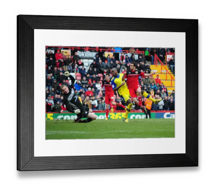 Framed Print : Late Equalizer by Sam Baldock: A Thrilling Moment from Bristol City vs Sheffield Wednesday, Npower Championship (April 2013) Framed Print : Late Equalizer by Sam Baldock: A Thrilling Moment from Bristol City vs Sheffield Wednesday, Npower Championship (April 2013)
