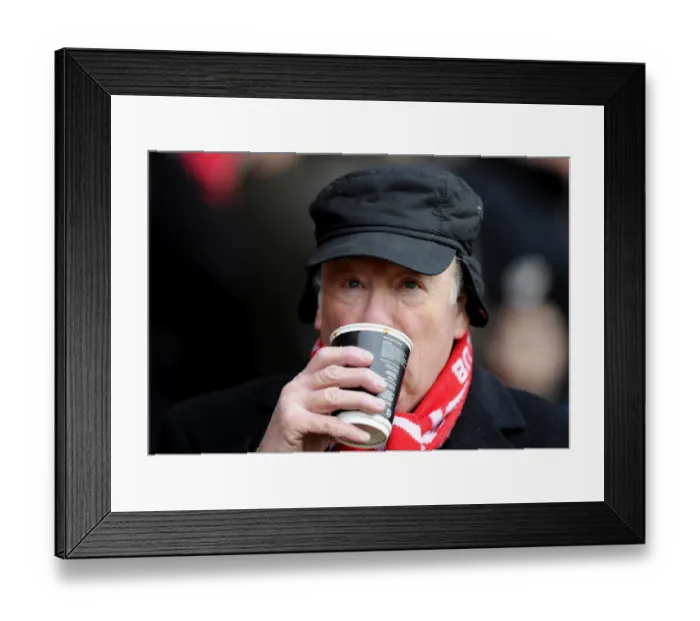 Framed Print : Npower Championship Showdown: Bristol City vs Sheffield Wednesday - A Football Rivalry Unfolds Framed Print : Npower Championship Showdown: Bristol City vs Sheffield Wednesday - A Football Rivalry Unfolds