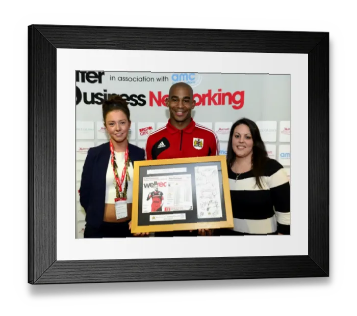 Framed Print : Bristol City vs Sheffield Wednesday Clash in Npower Championship, April 2013 Framed Print : Bristol City vs Sheffield Wednesday Clash in Npower Championship, April 2013
