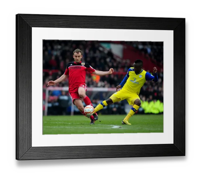 Framed Print : Intense Moment: Jermaine Johnson vs Liam Kelly - Bristol City vs Sheffield Wednesday Football Match Framed Print : Intense Moment: Jermaine Johnson vs Liam Kelly - Bristol City vs Sheffield Wednesday Football Match