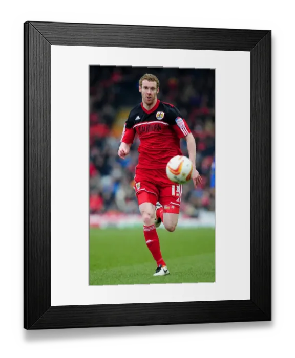 Framed Print : Bristol City's Stephen Pearson in Action during the Npower Championship Match against Sheffield Wednesday Framed Print : Bristol City's Stephen Pearson in Action during the Npower Championship Match against Sheffield Wednesday