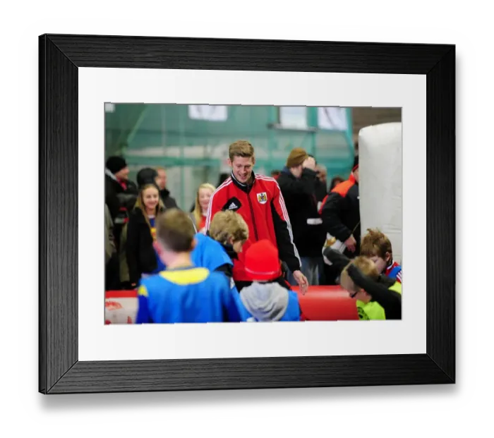Framed Print : Bristol City vs Sheffield Wednesday: Npower Championship Showdown at Ashton Gate - April 1, 2013 Framed Print : Bristol City vs Sheffield Wednesday: Npower Championship Showdown at Ashton Gate - April 1, 2013