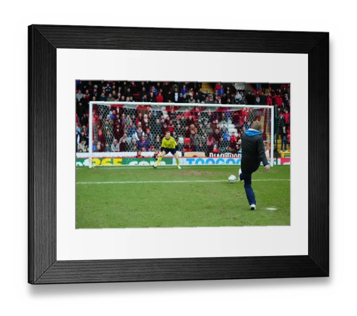 Framed Print : Thrilling Npower Championship Showdown: Penalty Shootout Between Bristol City and Sheffield Wednesday (01 / 04 / 2013) Framed Print : Thrilling Npower Championship Showdown: Penalty Shootout Between Bristol City and Sheffield Wednesday (01 / 04 / 2013)