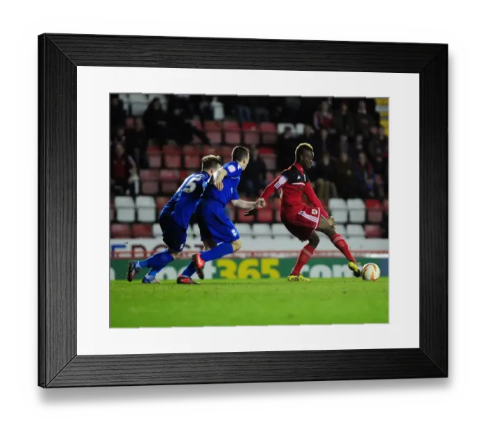 Framed Print : Bristol City's Toby Ajala Battles for Control Amidst Birmingham Pressure (Bristol City vs Birmingham City, Npower Championship, 2013)