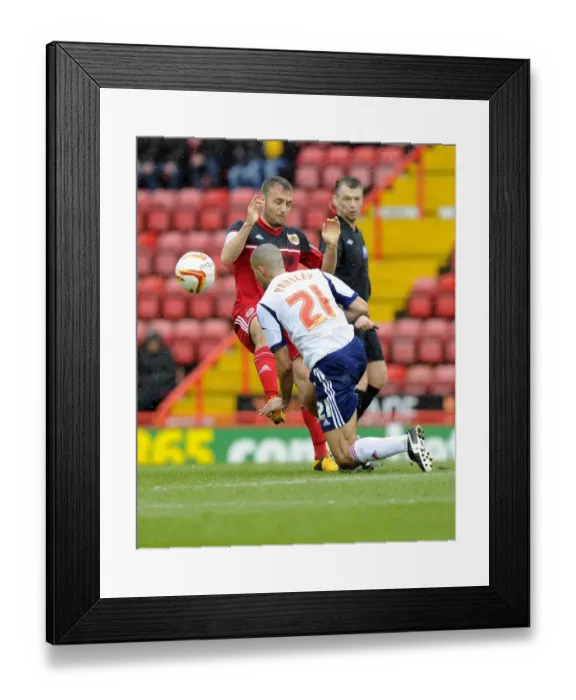Framed Print : Intense Rivalry: A Battle for Championship Control - Liam Kelly vs Darren Pratley (Bristol City vs Bolton Wanderers) Framed Print : Intense Rivalry: A Battle for Championship Control - Liam Kelly vs Darren Pratley (Bristol City vs Bolton Wanderers)