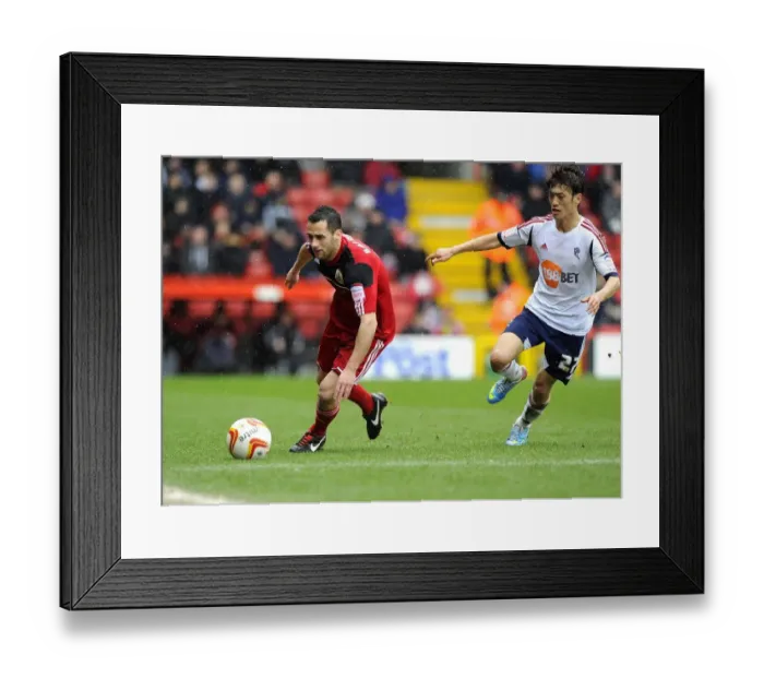 Framed Print : Battleground Bristol: Sam Baldock vs. Lee Chung-Yong in the Npower Championship Clash Framed Print : Battleground Bristol: Sam Baldock vs. Lee Chung-Yong in the Npower Championship Clash