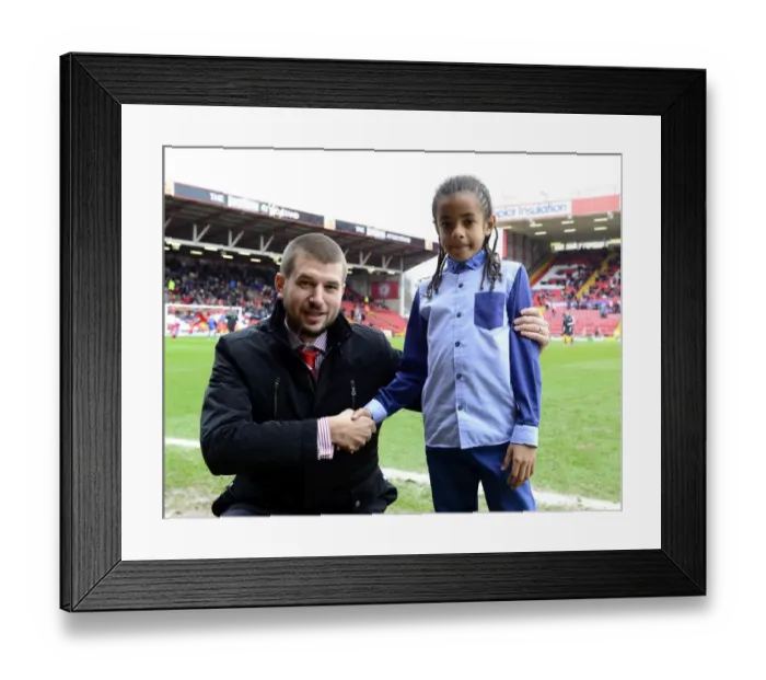Framed Print : Bristol City vs. Bolton Wanderers: Npower Championship Showdown at Ashton Gate (13 / 04 / 2013)