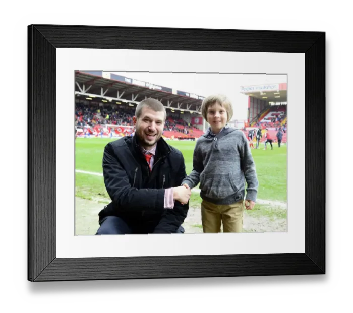 Framed Print : Npower Championship Showdown: Bristol City vs. Bolton Wanderers at Ashton Gate (13 / 04 / 2013) Framed Print : Npower Championship Showdown: Bristol City vs. Bolton Wanderers at Ashton Gate (13 / 04 / 2013)