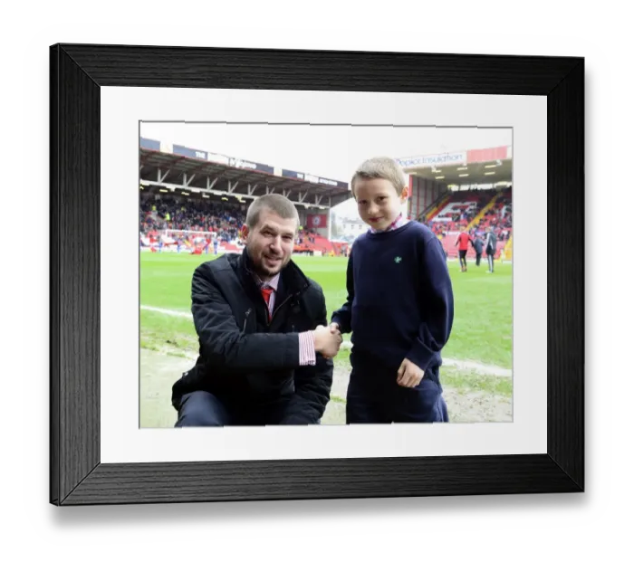 Framed Print : Npower Championship Showdown: Bristol City vs. Bolton Wanderers at Ashton Gate (13 / 04 / 2013) Framed Print : Npower Championship Showdown: Bristol City vs. Bolton Wanderers at Ashton Gate (13 / 04 / 2013)
