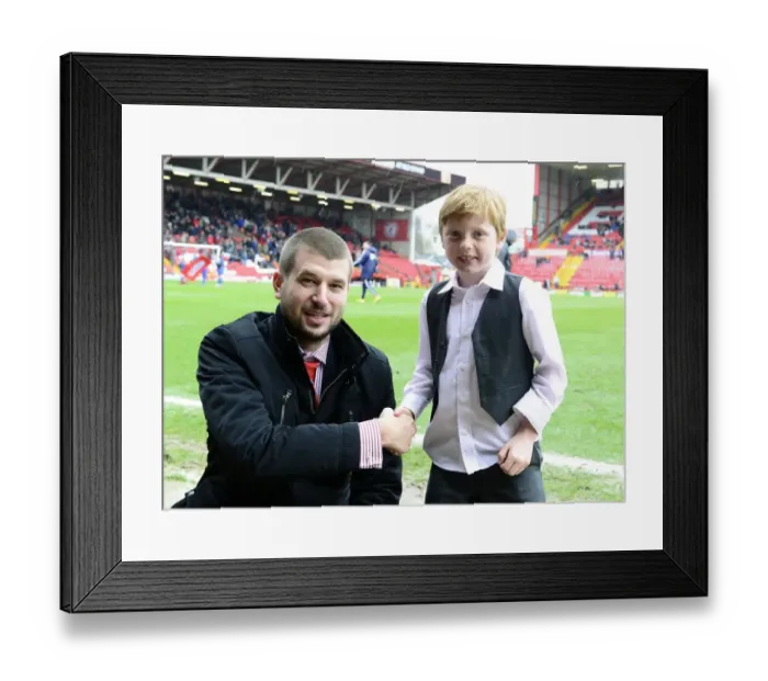 Framed Print : Npower Championship Showdown: Bristol City vs. Bolton Wanderers at Ashton Gate (13 / 04 / 2013) Framed Print : Npower Championship Showdown: Bristol City vs. Bolton Wanderers at Ashton Gate (13 / 04 / 2013)