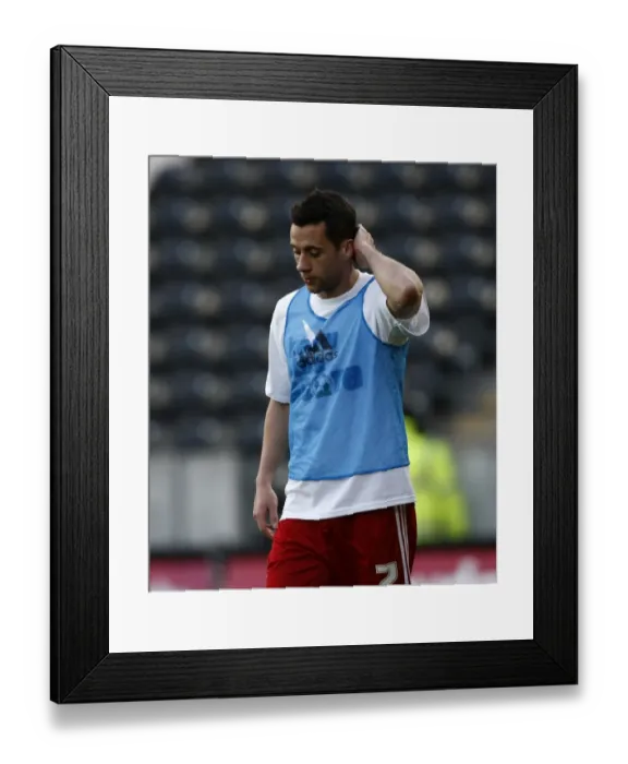 Framed Print : Sam Baldock of Bristol City in Action against Hull City, 2013 Championship Match Framed Print : Sam Baldock of Bristol City in Action against Hull City, 2013 Championship Match