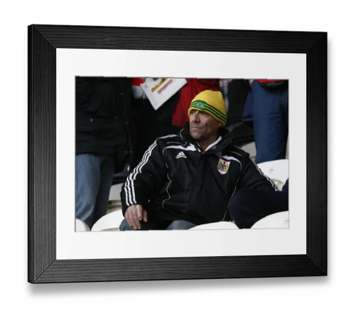 Framed Print : Bristol City Fans in Action at KC Stadium during the 2013 Championship Match