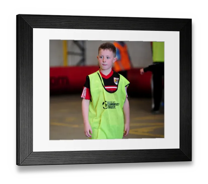 Framed Print : Npower Championship Clash: Bristol City vs Huddersfield Town at Ashton Gate Framed Print : Npower Championship Clash: Bristol City vs Huddersfield Town at Ashton Gate