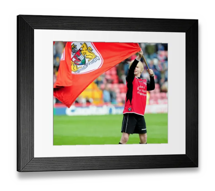 Framed Print : Flag-Bearing Fans in Action: Bristol City vs Huddersfield Town, 2013 Framed Print : Flag-Bearing Fans in Action: Bristol City vs Huddersfield Town, 2013