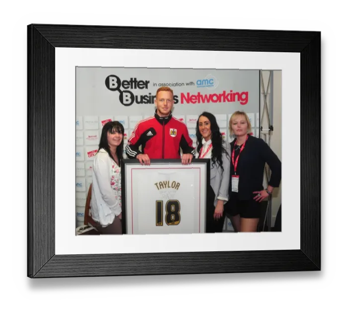Framed Print : Ryan Taylor in Action: Bristol City vs Huddersfield Town, Npower Championship 2013 - Ashton Gate Framed Print : Ryan Taylor in Action: Bristol City vs Huddersfield Town, Npower Championship 2013 - Ashton Gate