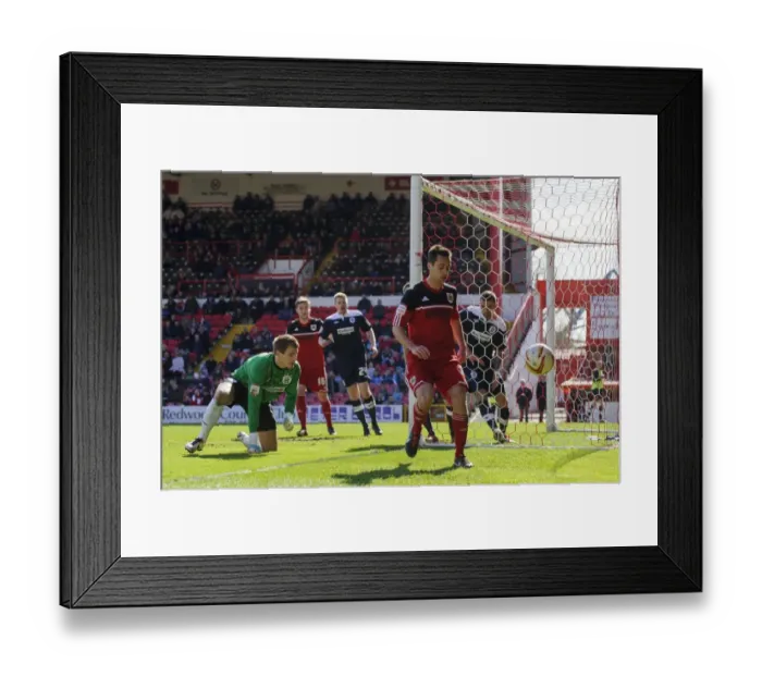 Framed Print : Bristol City's Sam Baldock Disappointed as Shot Goes Wide Against Huddersfield, npower Championship 2013 Framed Print : Bristol City's Sam Baldock Disappointed as Shot Goes Wide Against Huddersfield, npower Championship 2013