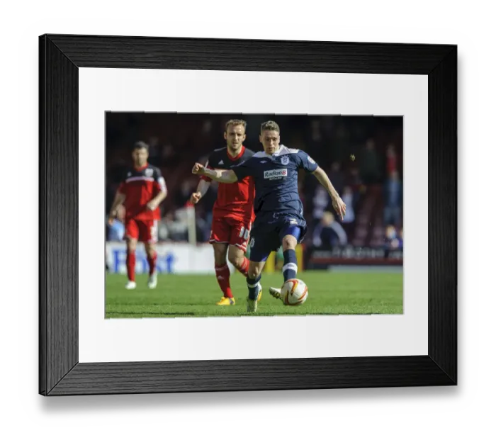 Framed Print : Bristol City vs. Huddersfield: Intense Moment as Liam Kelly Challenges Calum Woods Framed Print : Bristol City vs. Huddersfield: Intense Moment as Liam Kelly Challenges Calum Woods