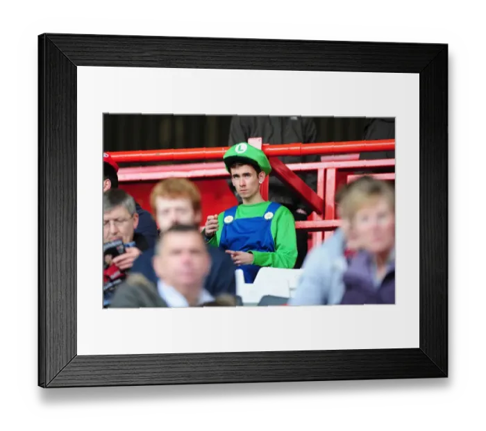 Framed Print : Battle in the Championship: Charlton Athletic vs. Bristol City Framed Print : Battle in the Championship: Charlton Athletic vs. Bristol City