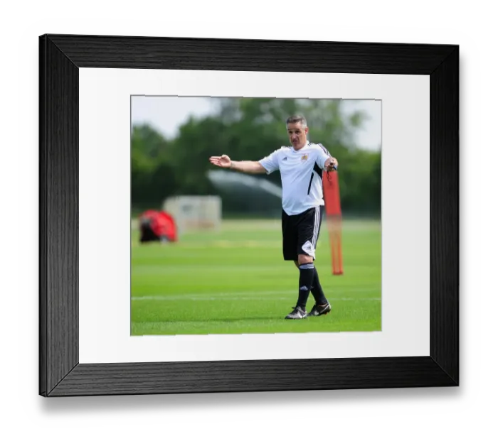 Framed Print : Bristol City Football Club: John Pemberton Leads Pre-Season Training Ahead of Npower League One Campaign (June 2013) Framed Print : Bristol City Football Club: John Pemberton Leads Pre-Season Training Ahead of Npower League One Campaign (June 2013)