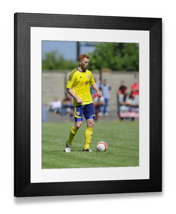 Framed Print : Bristol City's Ryan Taylor in Action during Pre-Season Friendly against Clevedon Town Framed Print : Bristol City's Ryan Taylor in Action during Pre-Season Friendly against Clevedon Town