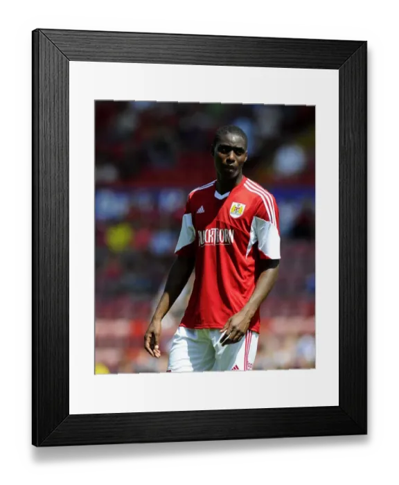 Framed Print : Bristol City's Jordan Wynter in Action against Glasgow Rangers at Ashton Gate Stadium (2013)