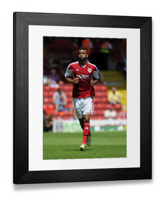 Framed Print : Bristol City's Liam Fontaine Faces Off Against Glasgow Rangers at Ashton Gate Stadium (2013) Framed Print : Bristol City's Liam Fontaine Faces Off Against Glasgow Rangers at Ashton Gate Stadium (2013)