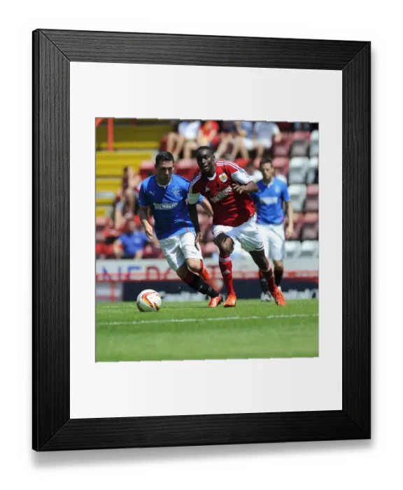 Framed Print : Bristol City's Jordan Wynter Drives Forward Against Glasgow Rangers