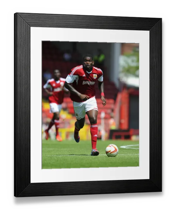 Framed Print : Bristol City's Jay Emmanuel-Thomas in Action against Glasgow Rangers, 2013 Framed Print : Bristol City's Jay Emmanuel-Thomas in Action against Glasgow Rangers, 2013