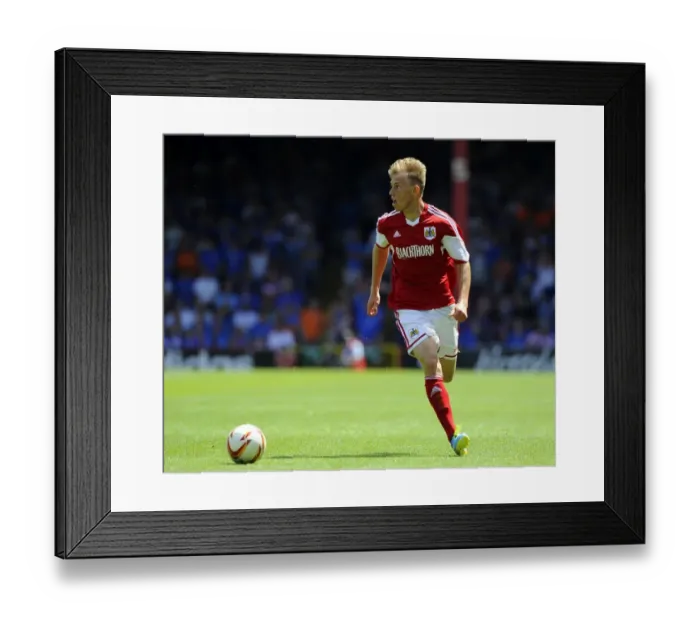 Framed Print : Tom King in Action: Bristol City vs Glasgow Rangers (2013), Ashton Gate Stadium