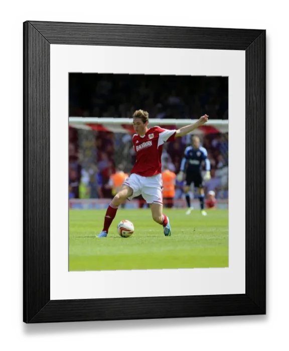 Framed Print : Bristol City's Luke Dobie Goes Head-to-Head with Glasgow Rangers at Ashton Gate Stadium (2013) Framed Print : Bristol City's Luke Dobie Goes Head-to-Head with Glasgow Rangers at Ashton Gate Stadium (2013)