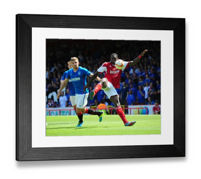 Framed Print : Intense Battle for Possession: Jay Emmanuel-Thomas vs Kyle Hutton - Bristol City vs Glasgow Rangers Framed Print : Intense Battle for Possession: Jay Emmanuel-Thomas vs Kyle Hutton - Bristol City vs Glasgow Rangers