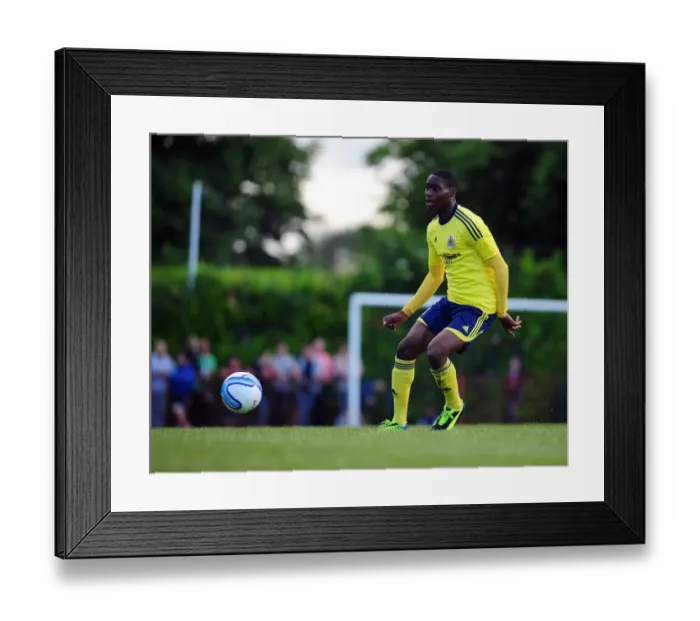 Framed Print : Bristol City's Jordan Wynter in Pre-Season Action Against Ashton and Backwell United, July 2013